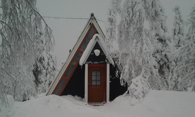 Ylitornio Hütte | Beautiful views on top of the hill,Ski trails with lights Sledding hill for kids