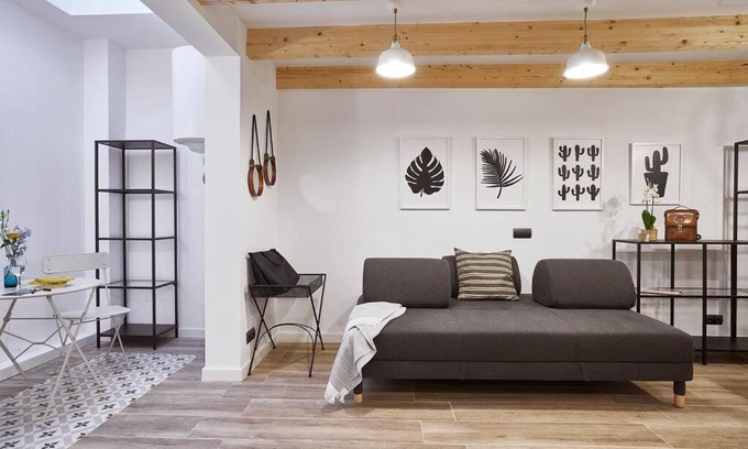 Les Corts Wohnung | BeBarceloner Eixample Duplex Apartments