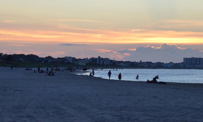 Cottage Line Haus | Werden Sie ein Beach Bum im Beach Bungalow - Whirlpool, Kayaks, Wi-Fi, & SAND !!!