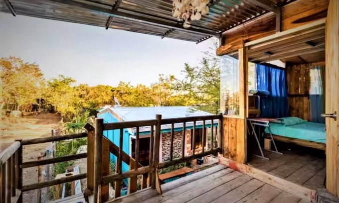 La Cruz Haus | Bed and Breakfast in one Rate