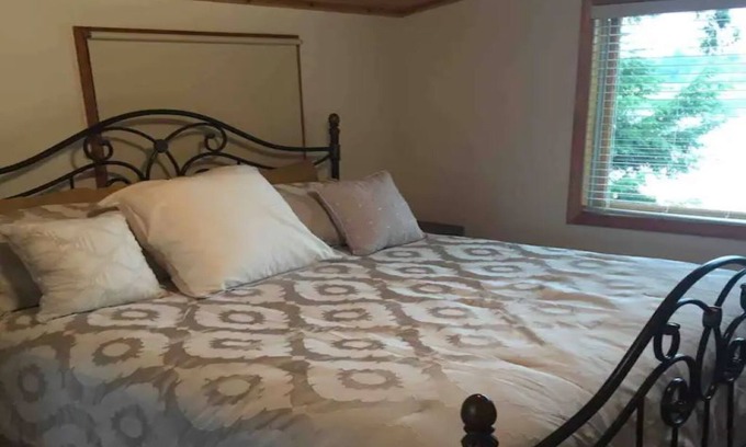 Oakland Kabine | Belgrade Lakes McGrath Pond