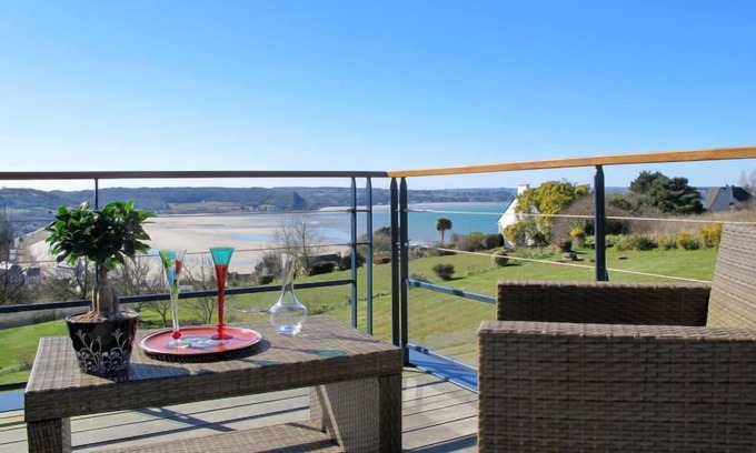 Saint-Michel-en-Greve Wohnung | Ferienwohnung Belle vue sur mer (SMH100) in St Michel-en-Grève - 4 Personen, 2 Schlafzimmer