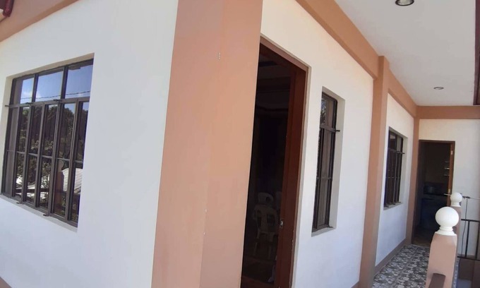 Puerto Princesa City Centre Haus | Bendoy's Transient House