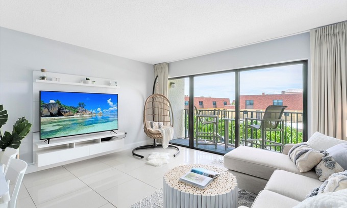 Cocoa Beach Eigentumswohnung | Neben dem Pier !! ⭐⭐⭐⭐⭐ für 💲💲, nicht 💲💲💲💲💲!