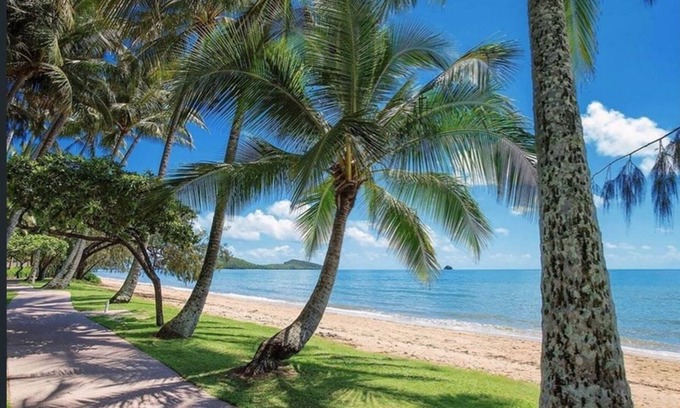 Trinity Beach Haus | Bester Wert! Kurzurlaub am Strand