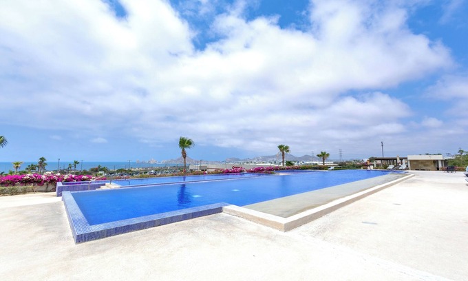 Colonia El Progreso Eigentumswohnung | Best view in Cabo, modern Condo with great amenities