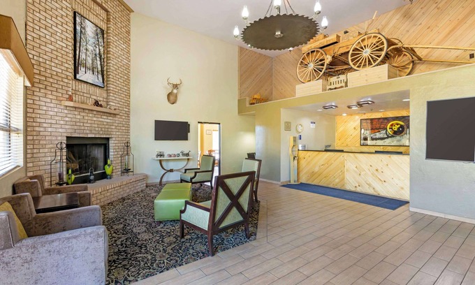 Overgaard Hotel | Best Western Sawmill Inn