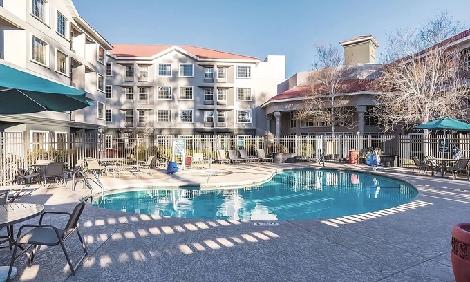 Woodlands Village Haus | Better Choice for your Vacation! 2 Pet-Friendly Units, Pool, Free Parking