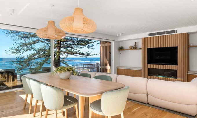 Newport Haus | Between the Pines by TCC