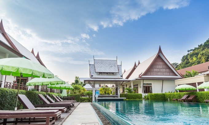 Ko Chang Hotel | Bhu Tarn Koh Chang Resort and Spa