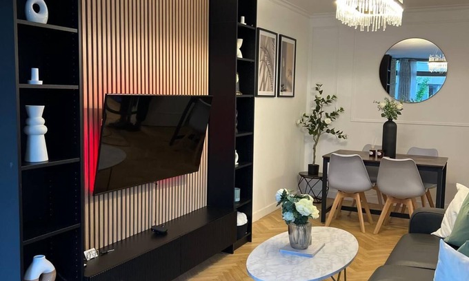 Clichy Wohnung | Big apartment, fully equipped, excellent for familly and long stay in Paris