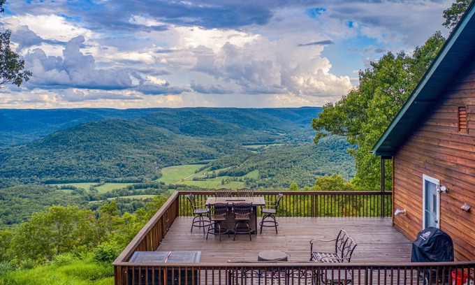 Jasper Kabine | Big canyon view at nice cabin