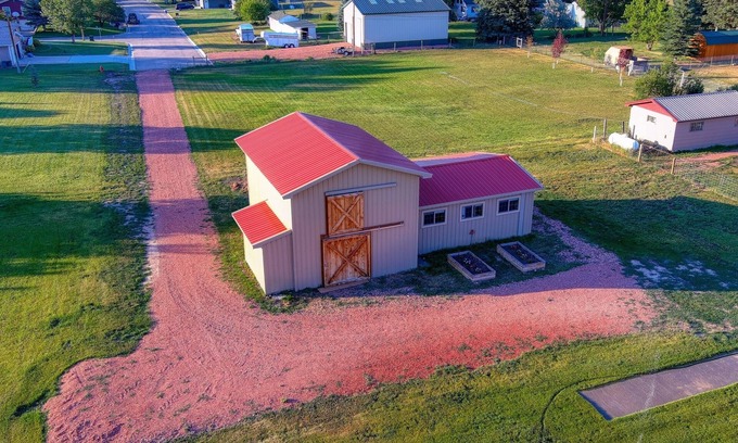 Dayton Haus | Private Deluxe Retreat