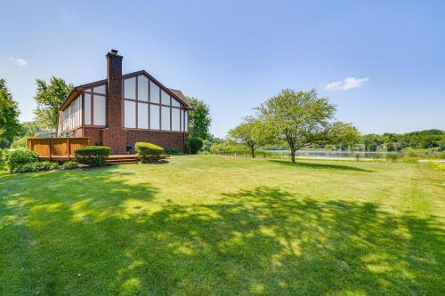 Prospect Heights Haus | Bike and Kayak Lakefront Prospect Heights Home