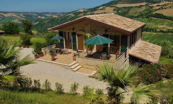 Ripatransone Wohnung | Biologische Ferienwohnung "L'Olivo" von "La Casa di Petra" an der Adria