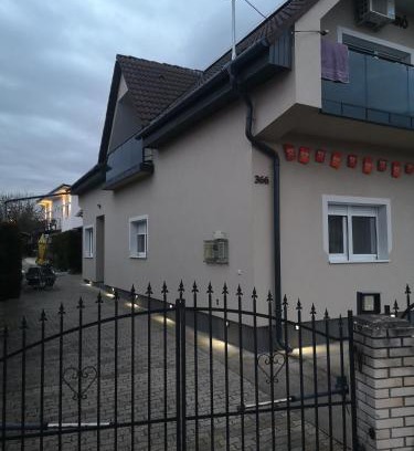 Sarmellek Wohnung | Biró apartmanház Sármellék