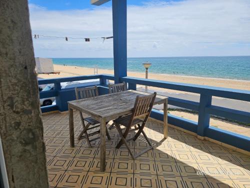 Praia de Faro Haus | Blife Vistaya private rooms at Faro beach