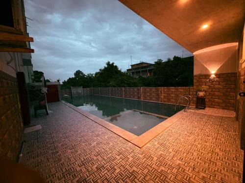 Auroville Haus | Blissful Haven 卂尺ㄒCafe- Guest House