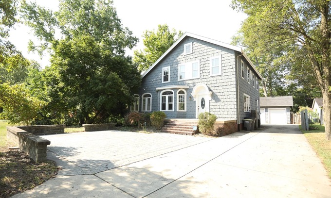 West Lafayette Haus | Blocks from Purdue, Ross-Ade, Mackey, Samara House, Birck Golf Complex