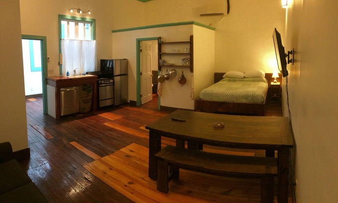 Water Valley Wohnung | Blu-Buck Mercantile Hotel Apt. C