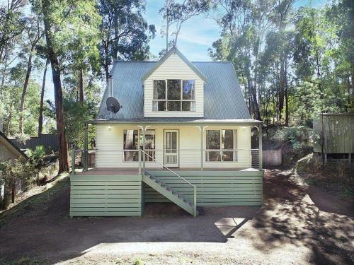 Sawmill Settlement Haus | Blue Bird Cottage