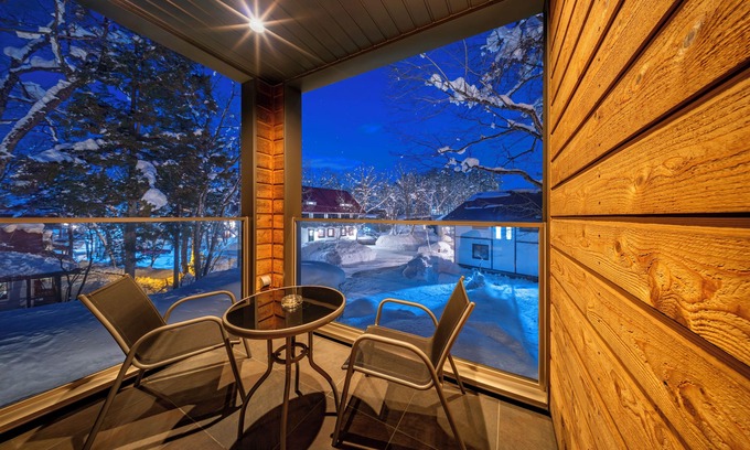 Echo Land Hütte | Bluebird Chalets by The Hakuba Collection