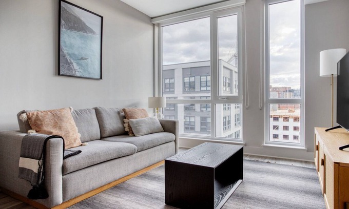 North Capitol Street Wohnung | Blueground | Sursum Corda, rooftop, nr National Mall