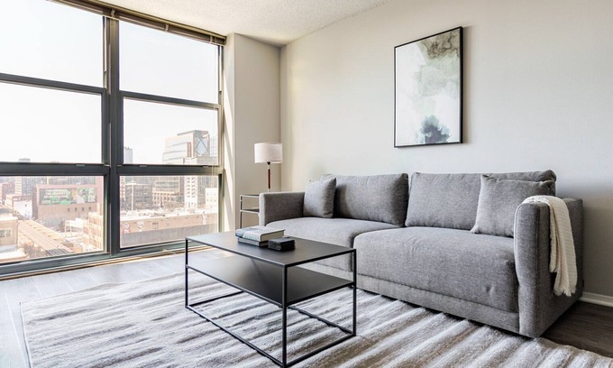 West Loop Wohnung | Blueground | West Loop, gym & bbq, nr Willis Tower