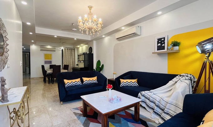 Greater Kailash I Wohnung | BluO 3BHK - M Block Market @ Greater Kailash