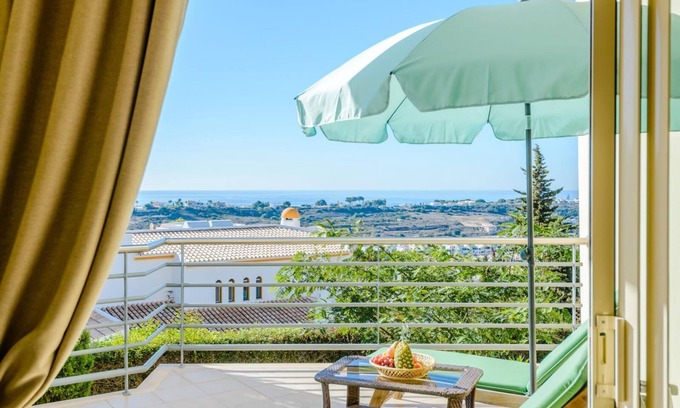 Albufeira Wohnung | BnB Homes Apartment mit Meerblick, 3 Terrassen, Pool & Tennisplatz