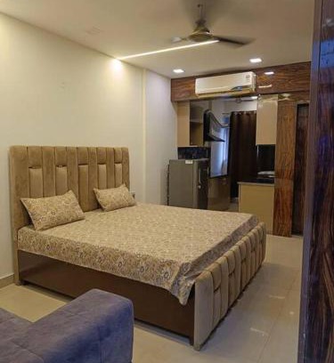 New Delhi Wohnung | BnBBuddy Memorable apartment in West Delhi