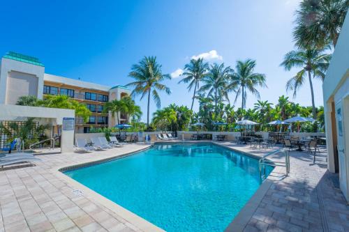 East Boca Raton Hotel | Boca Plaza