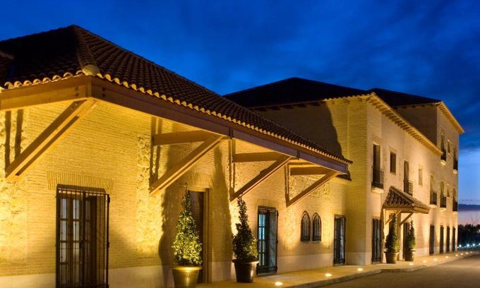 Argamasilla de Alba Haus | Bodegas Hacienda Albae