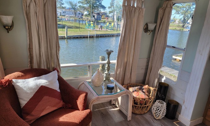 Colington Haus | Boho Coastal Camper on Coral in the inner OBX
