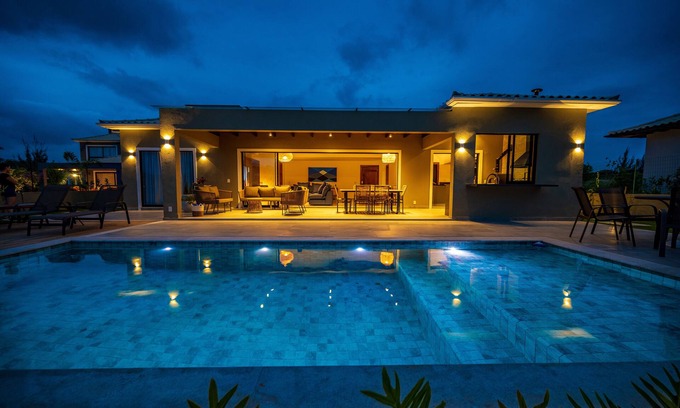 Praia Rasa Haus | Novíssima Casa em Búzios - RJ