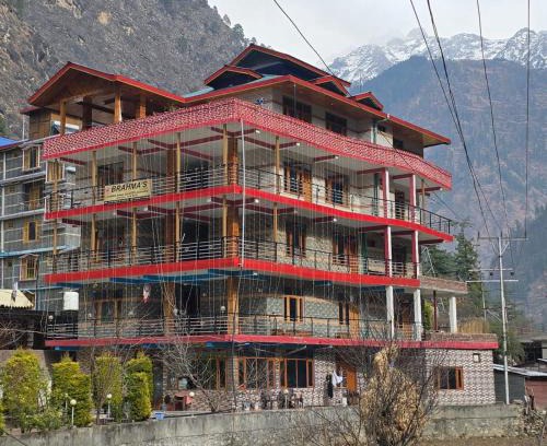 Kasol Haus | Brahma's by Wonder Hill