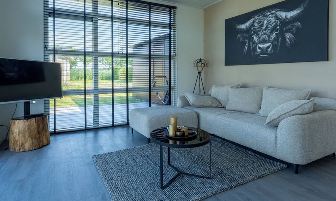 Molenschot Skihütte | Brand new and beautiful chalet for rent in Molenschot on quiet park