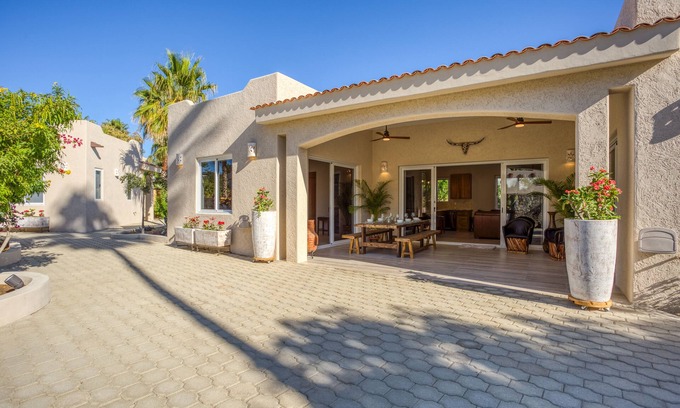 Los Barriles Haus | Brand New Casita, 2 King Beds, Located in Lush Garden Oasis, 2 Minutes to Beach