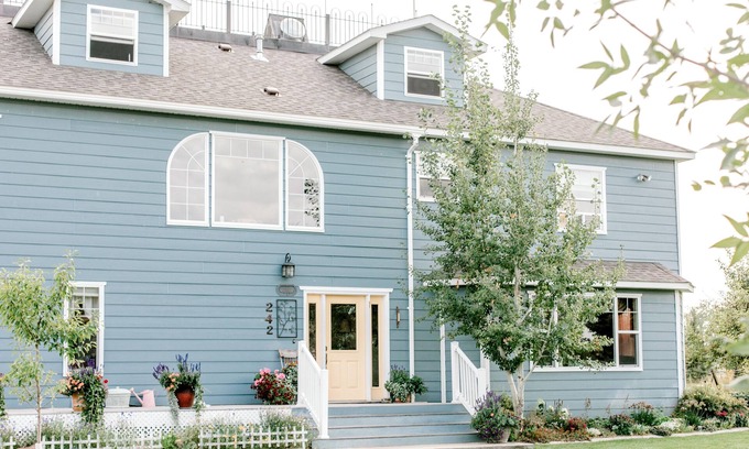 Byron Haus | Brandneues Angebot! - Mehrfamilien Big Horn Basin Retreat