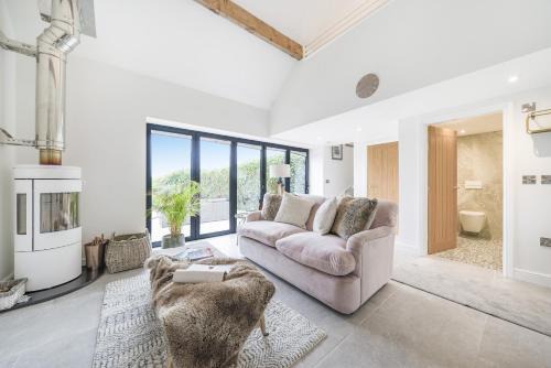Calwich Haus | Brand New Listing - The Honey Pot in Stanton