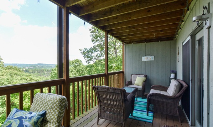 Notch Estates Eigentumswohnung | Branson Treehouse Retreat