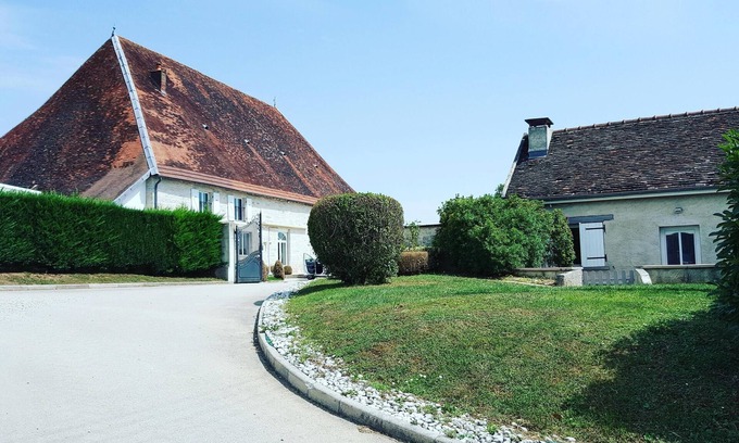Dole Hütte | Brotbackofen - Beschriftete Unterkunft, weniger als 2 km vom Zentrum von Dole entfernt