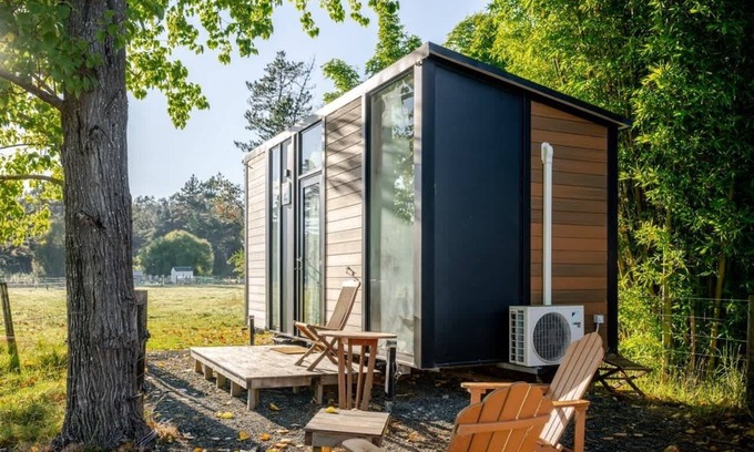 Kaitaia Haus | Breathe Inn by Tiny Away