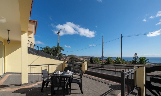 Canical Wohnung | Atemberaubender Blick über Caniçal - Casa Jorge Calaça