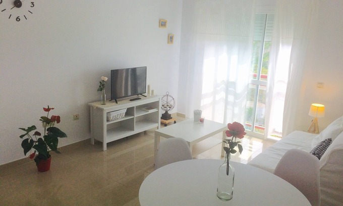 Algarrobo Wohnung | HELLE WOHNUNG IN DER NÄHE DES STRANDES