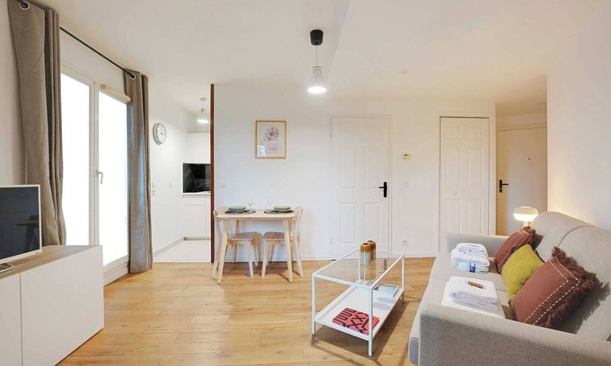 Faubourg de l'Arche Wohnung | Helles, modernes Studio für 2P - La Défense