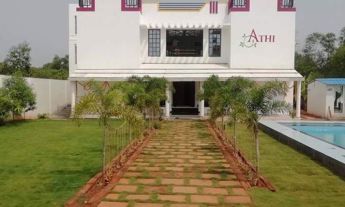 Marie Oulgaret Sonstige | Bring the whole family/friends for fun filled experience at Puducherry