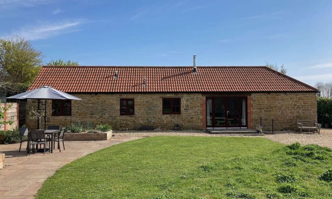 Bridport Haus | Moderne, stilvolle, moderne Scheune in idyllischer Landschaft in der Nähe von Bridport und Stränden