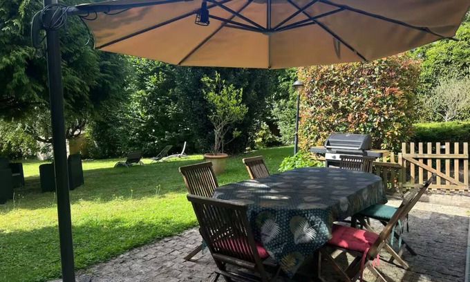 Thorigny-sur-Marne Wohnung | Bucolic Garden level, 4 pers, near Disney