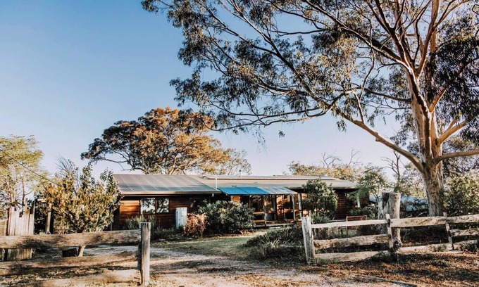 Budgee Budgee Haus | Budgee Budgee Farm 33 Acres of Pure Bliss